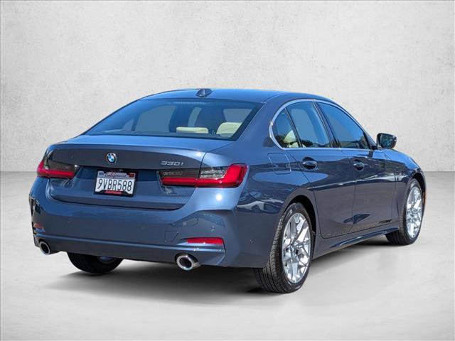 Used 2026 BMW 330i Sedan RWD image 5