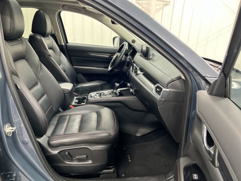 Used 2024 MAZDA CX-5 Carbon Edition image 22