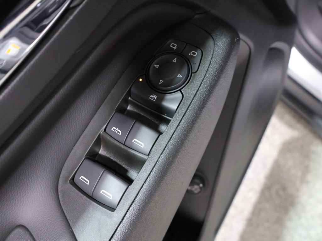 Used 2022 Chevrolet Equinox LT AWD/4WD image 15