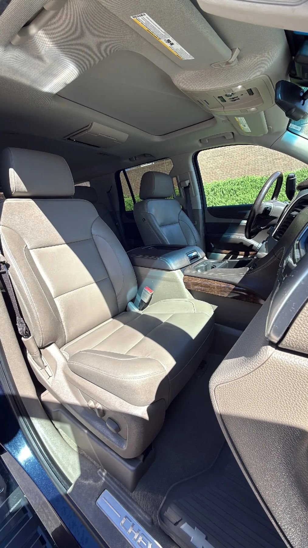 Used 2019 Chevrolet Tahoe LT w/ LT Signature Package AWD/4WD image 22