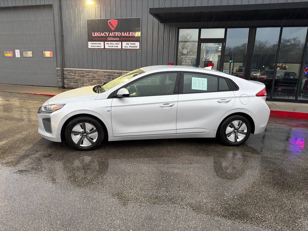 Used 2019 Hyundai Ioniq Blue image 2