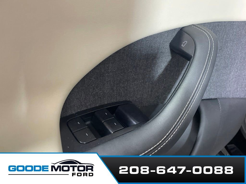 Used 2022 Tesla Model S AWD/4WD image 9