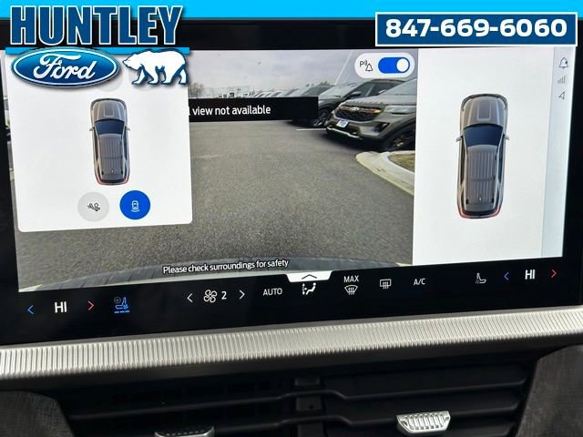 Used 2025 Ford Explorer Platinum w/ Ultimate Package image 31