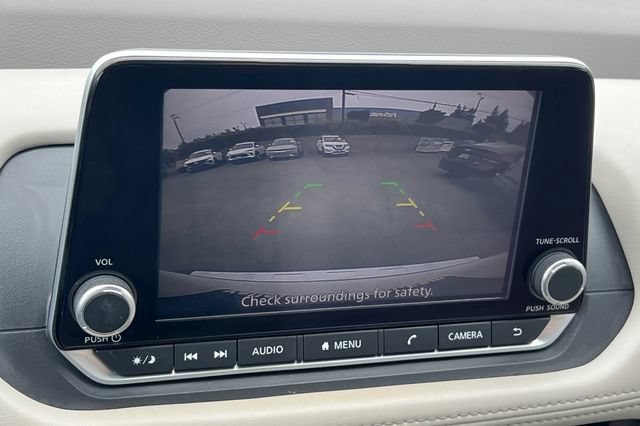 Used 2023 Nissan Rogue SV w/ SV Premium B Package FWD image 24