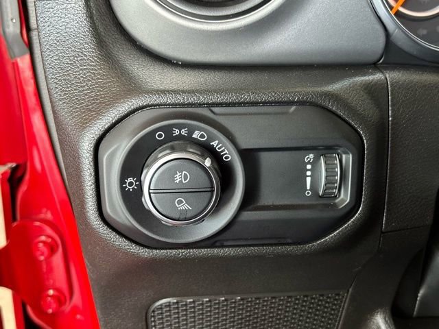 Used 2023 Jeep Gladiator Sport image 36