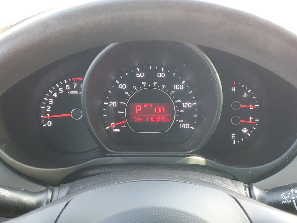 Used 2019 Kia Soul FWD image 12