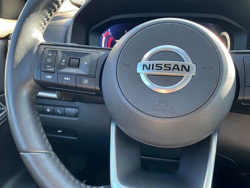 Used 2021 Nissan Rogue Platinum image 19