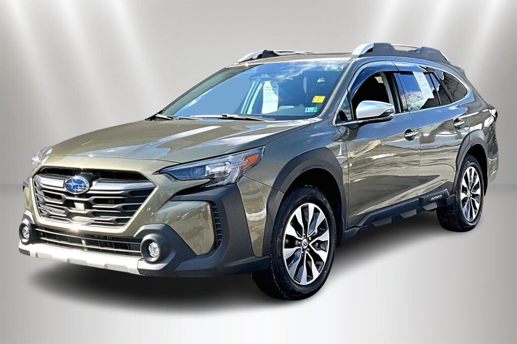 Certified 2025 Subaru Outback Touring XT w/ Tech Package 2 image 3