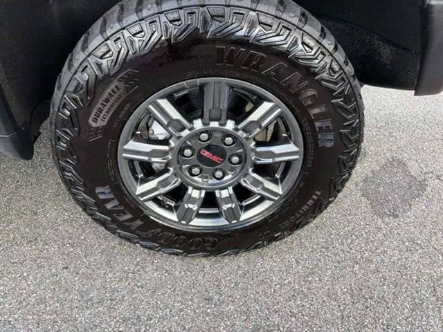 Used 2026 GMC Sierra 1500 AT4X AWD/4WD image 41