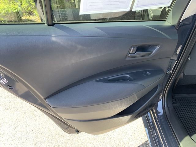 Used 2026 Toyota Corolla LE FWD image 15