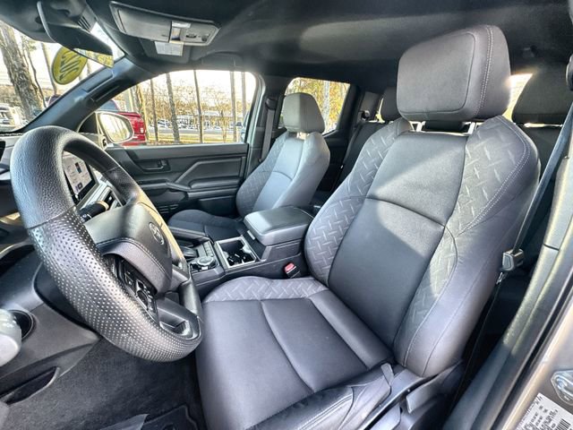 Used 2025 Toyota Tacoma SR5 image 20