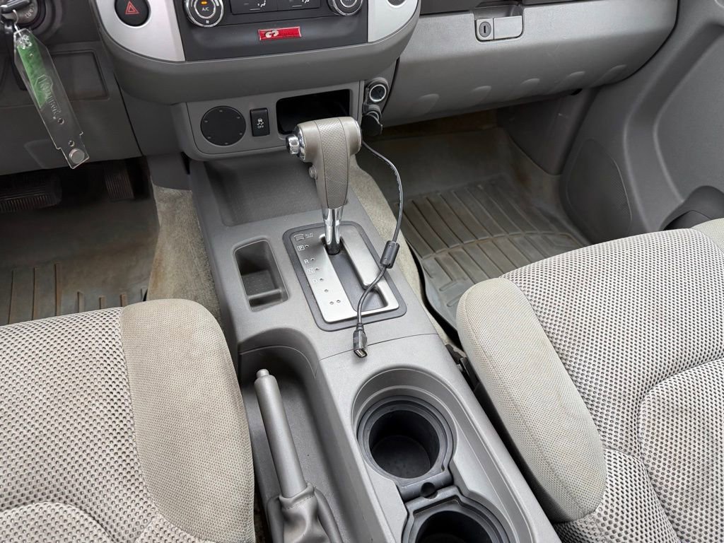 Used 2016 Nissan Frontier SV image 16