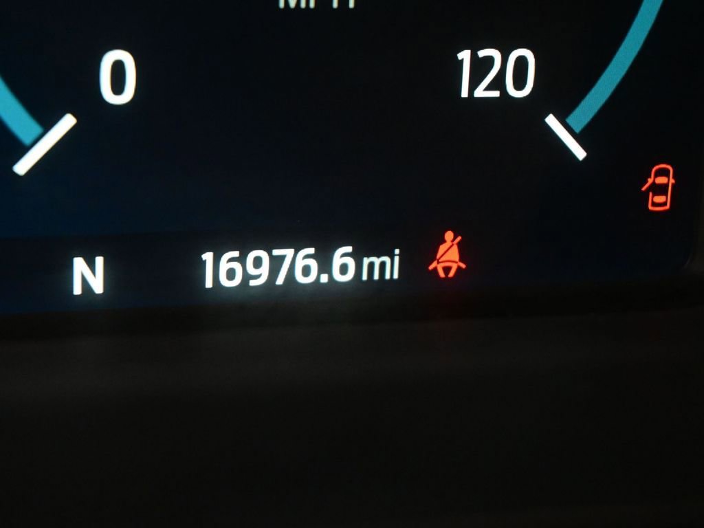 Used 2023 Ford F150 Lariat w/ Equipment Group 502A High AWD/4WD image 17