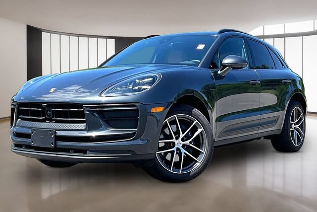 Used 2026 Porsche Macan AWD/4WD image 1