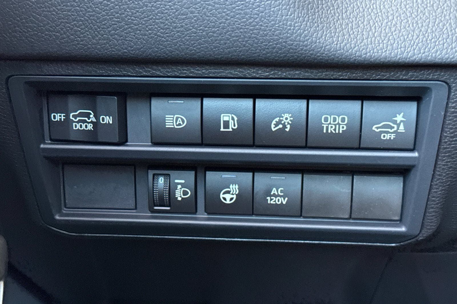 New 2026 Toyota Sequoia Limited AWD/4WD image 31