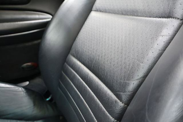 Used 2001 Porsche 911 Carrera 4 image 22