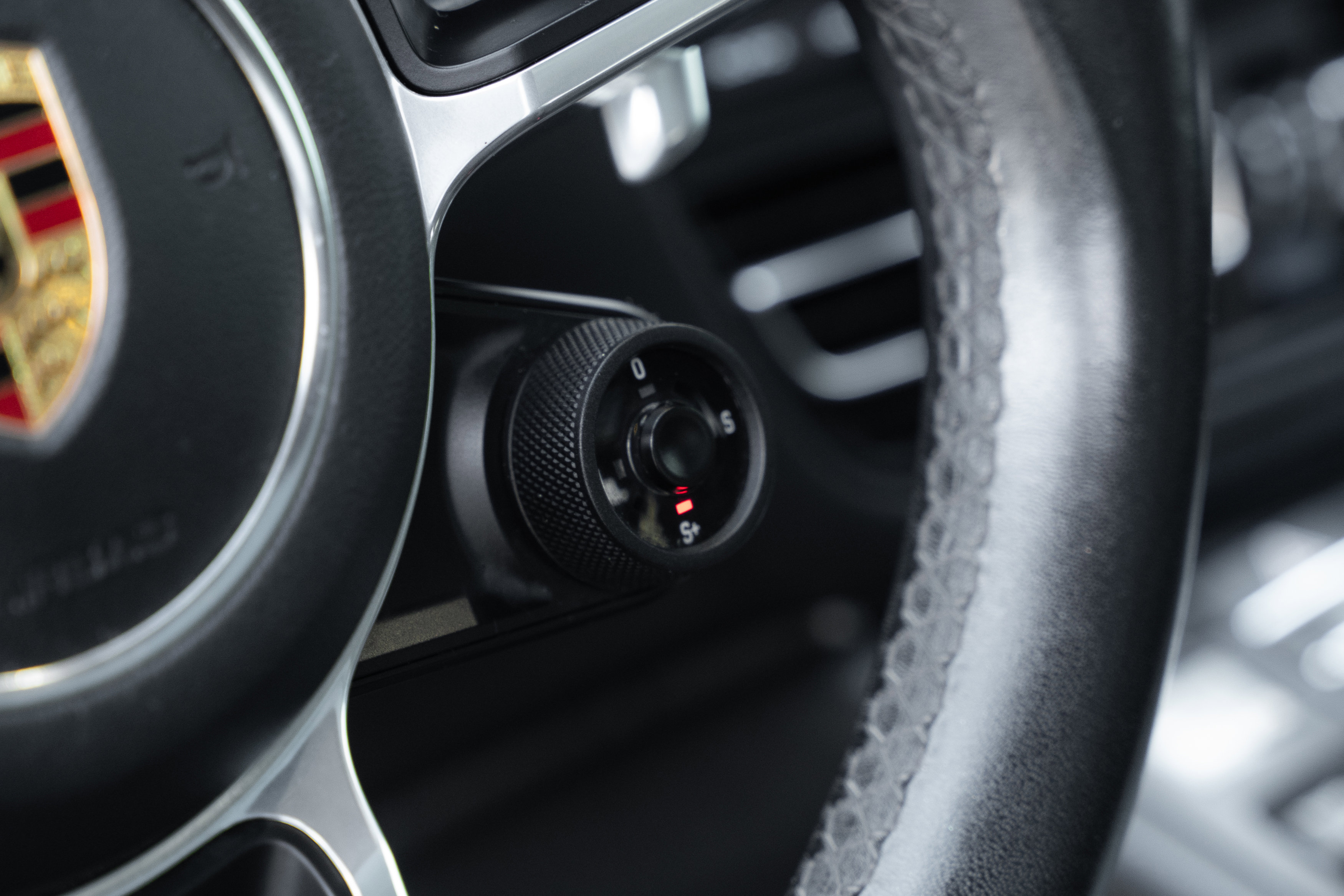 Used 2019 Porsche Macan S image 13