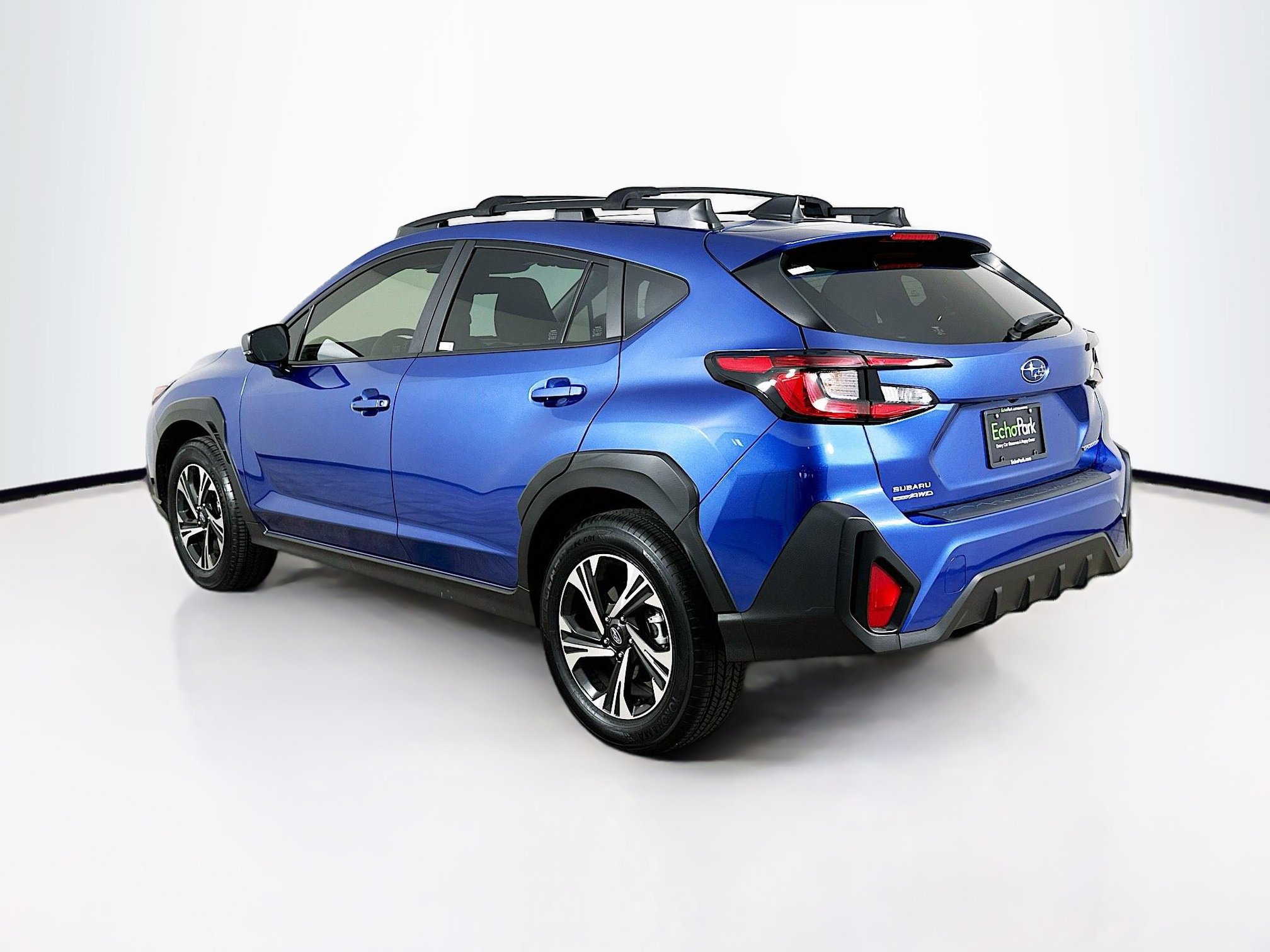 Used 2025 Subaru Crosstrek 2.0i Premium image 5