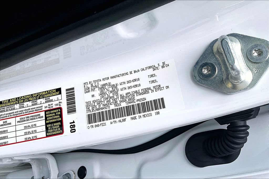 Certified 2024 Toyota Tacoma TRD Sport AWD/4WD image 21