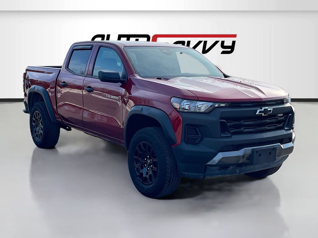 Used 2024 Chevrolet Colorado Trail Boss w/ Advanced Trailering Package AWD/4WD image 1