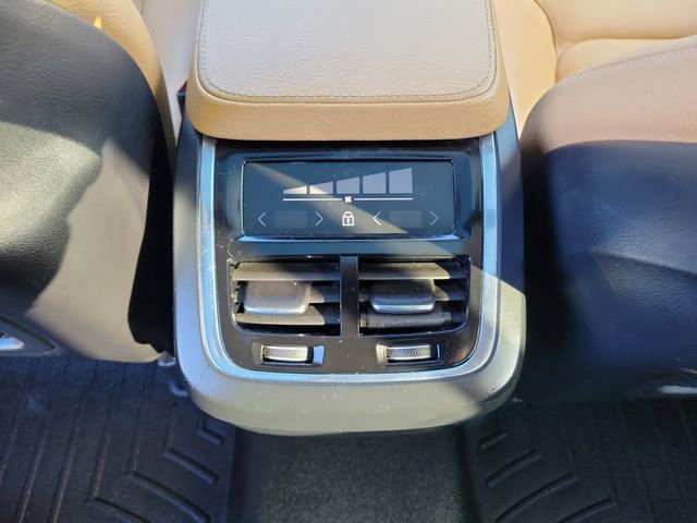 Used 2018 Volvo XC90 T5 Momentum image 13