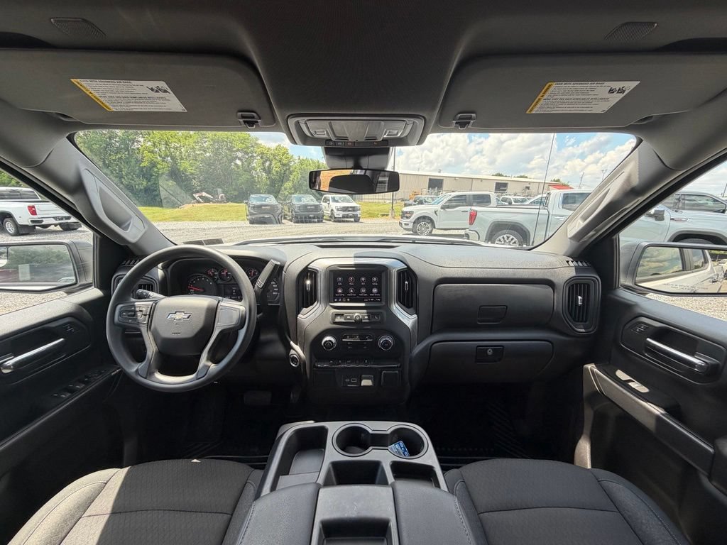 Used 2024 Chevrolet Silverado 1500 Custom w/ Dark Appearance Package AWD/4WD image 7