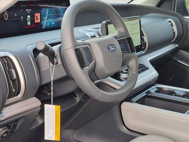 New 2026 Ford Expedition Max Active AWD/4WD image 3