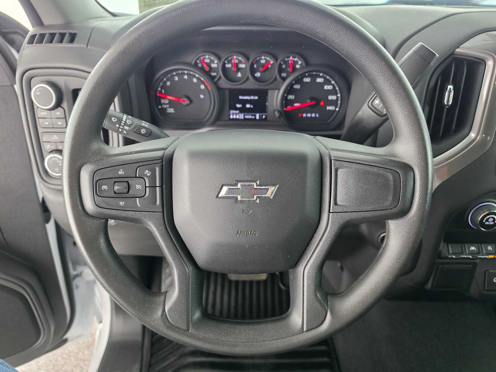 Used 2025 Chevrolet Silverado 1500 Custom Trail Boss AWD/4WD image 23