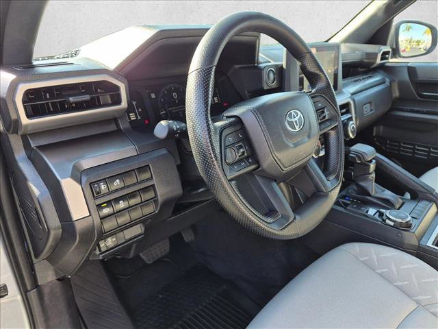 Certified 2026 Toyota Tacoma SR5 AWD/4WD image 10