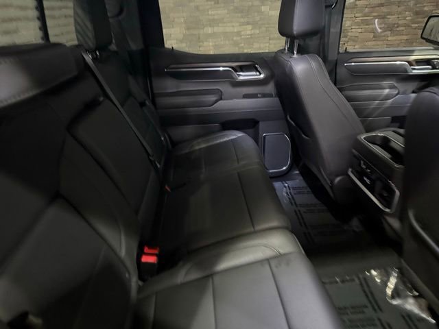 Used 2022 GMC Sierra 1500 SLT w/ SLT Premium Plus Package AWD/4WD image 33