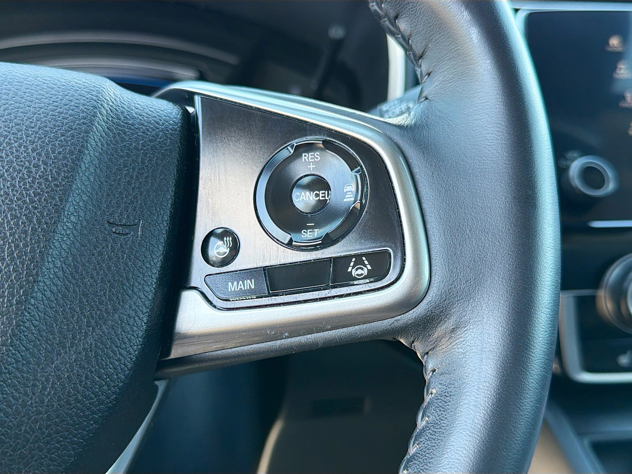 Used 2022 Honda CR-V EX-L image 39