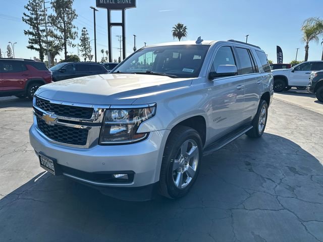 Used 2018 Chevrolet Tahoe LT w/ Luxury Package RWD image 3