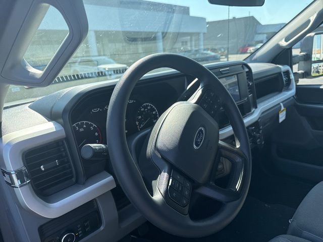 New 2026 Ford F350 XL image 10