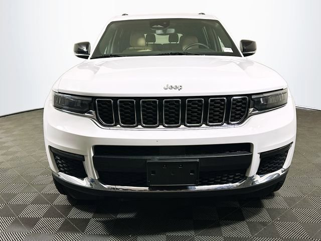 Used 2023 Jeep Grand Cherokee L Limited image 3