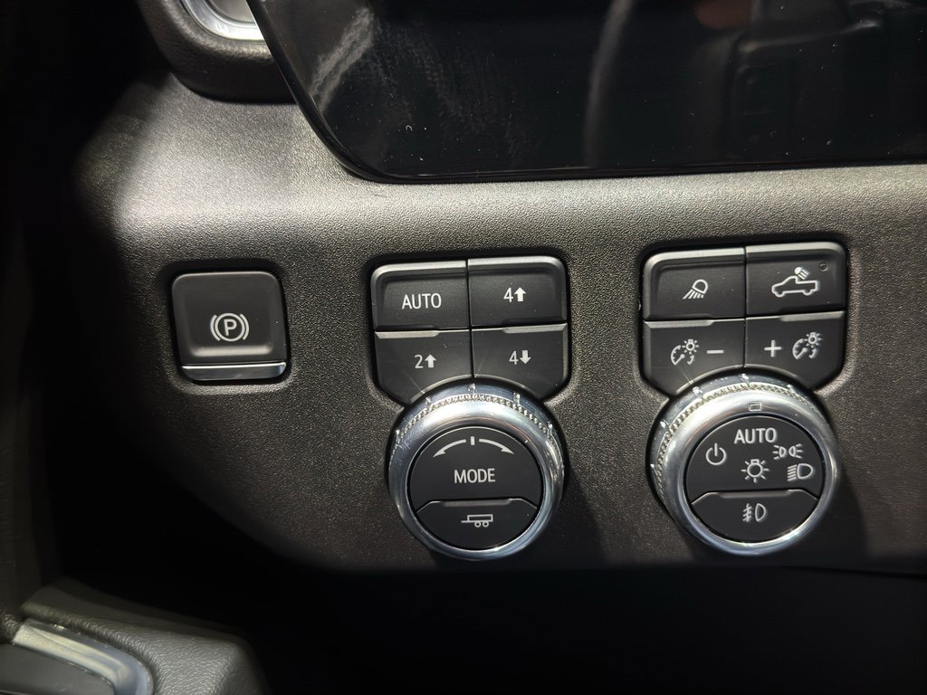 Used 2024 GMC Sierra 1500 Elevation w/ Elevation Premium Package image 37