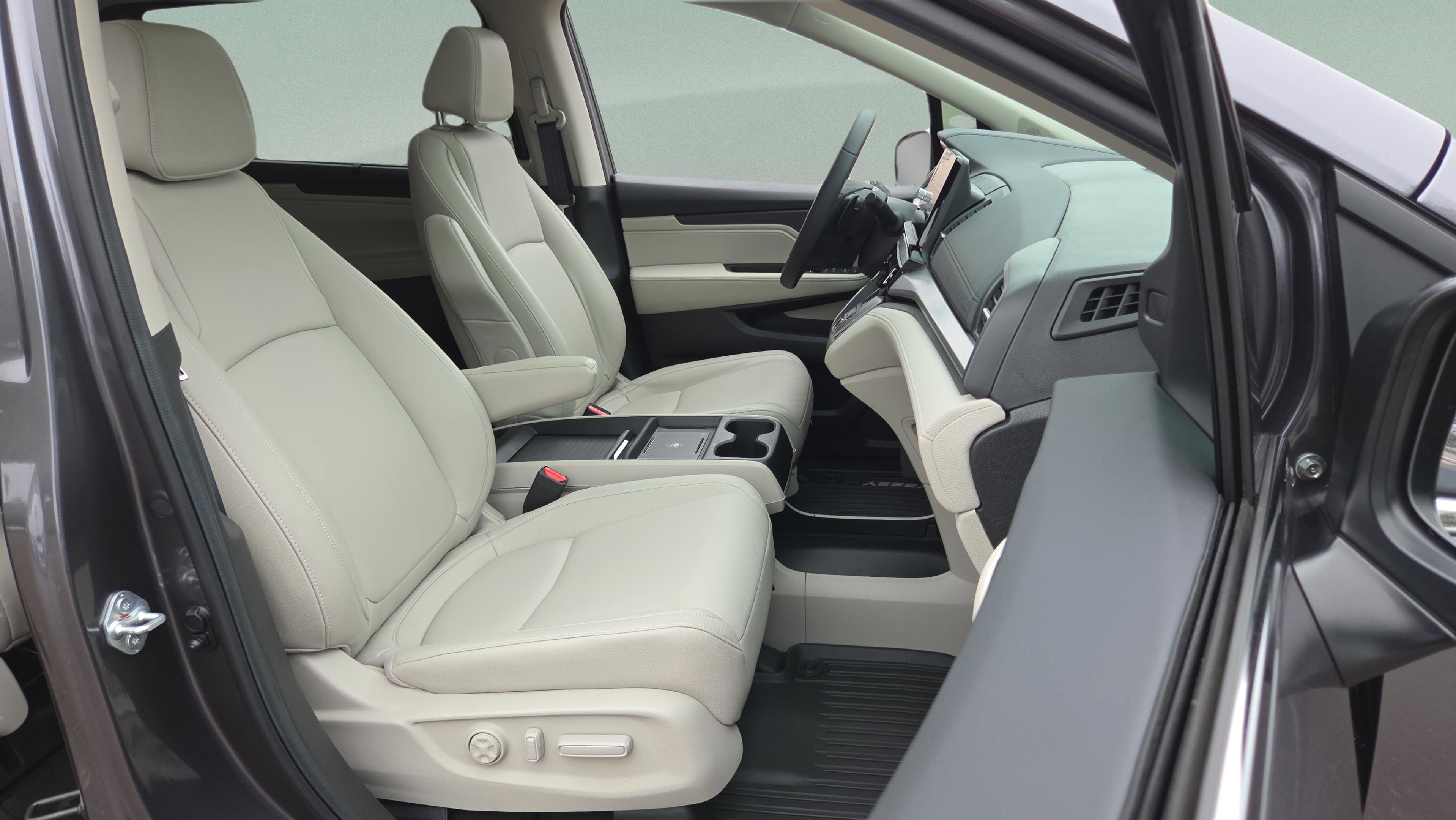 Used 2026 Honda Odyssey EX-L image 22