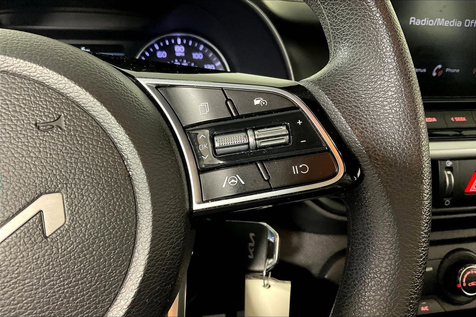 Certified 2023 Kia Forte LXS image 11