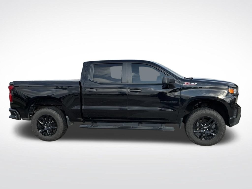 Used 2022 Chevrolet Silverado 1500 Custom Trail Boss w/ LPO, Dark Essentials Package AWD/4WD image 6