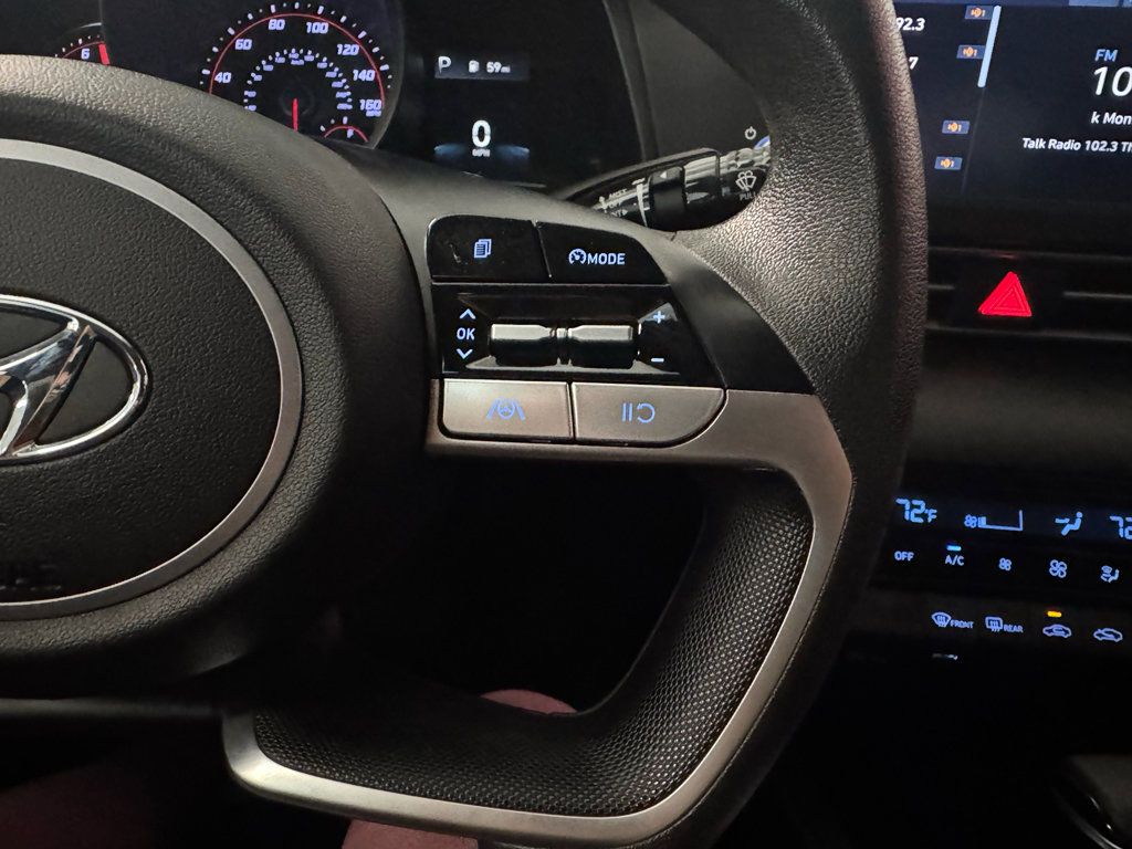 Used 2022 Hyundai Elantra SEL FWD image 23