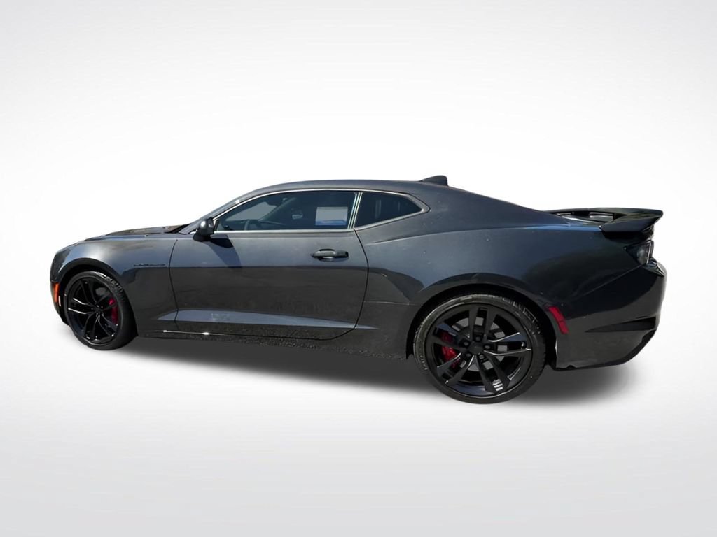 Used 2024 Chevrolet Camaro SS RWD image 8