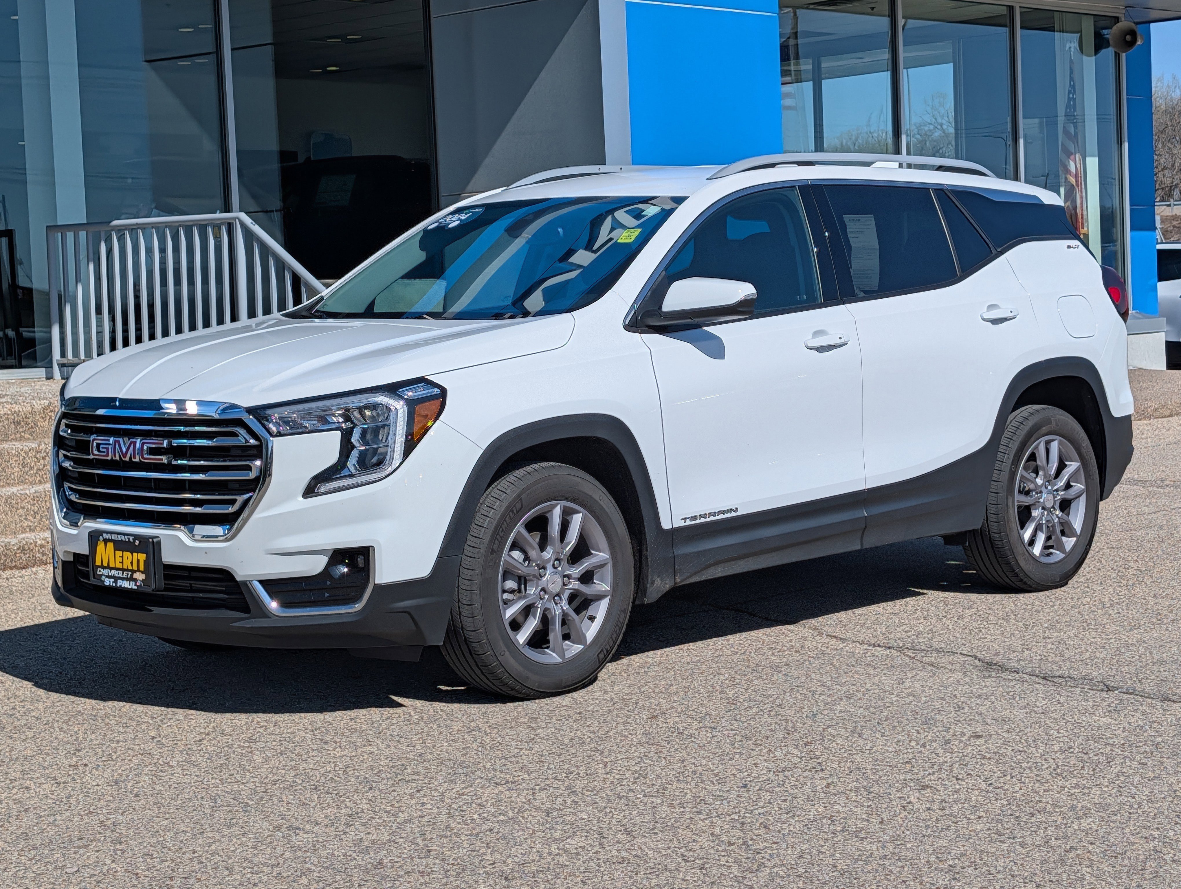 Certified 2024 GMC Terrain SLT AWD/4WD image 6
