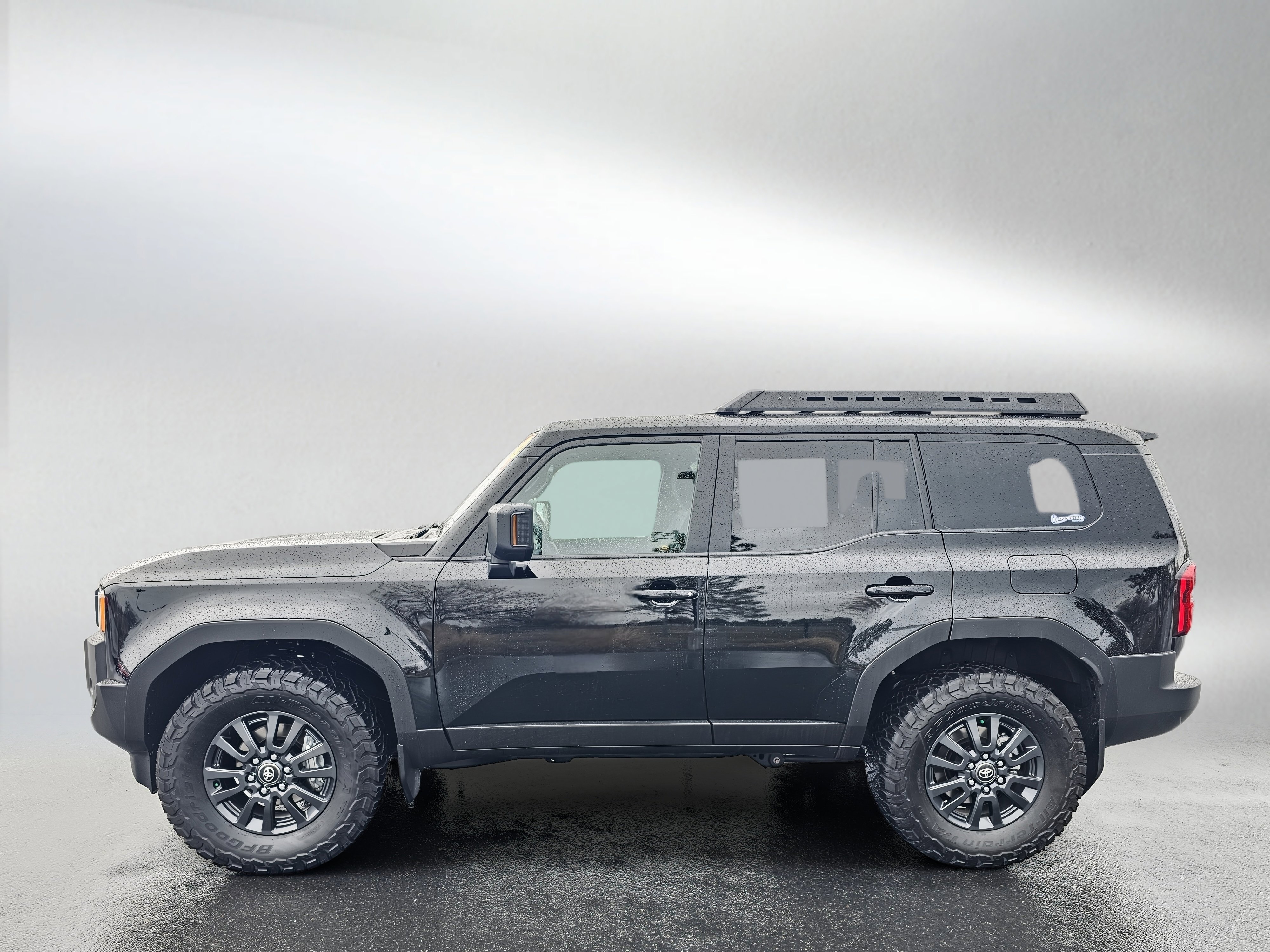 Used 2025 Toyota Land Cruiser 1958 image 2