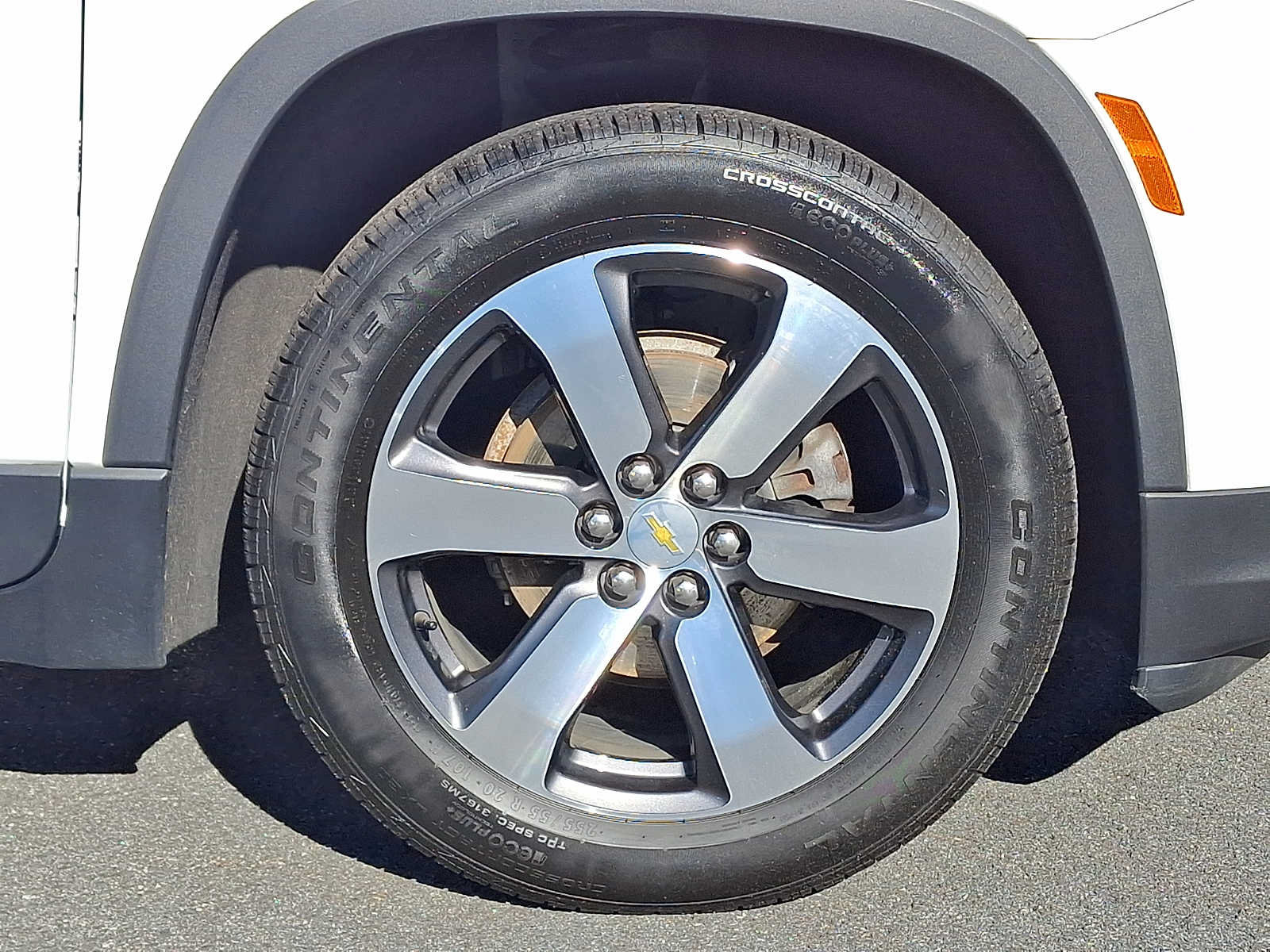 Used 2023 Chevrolet Traverse LT w/ LT Premium Package AWD/4WD image 8