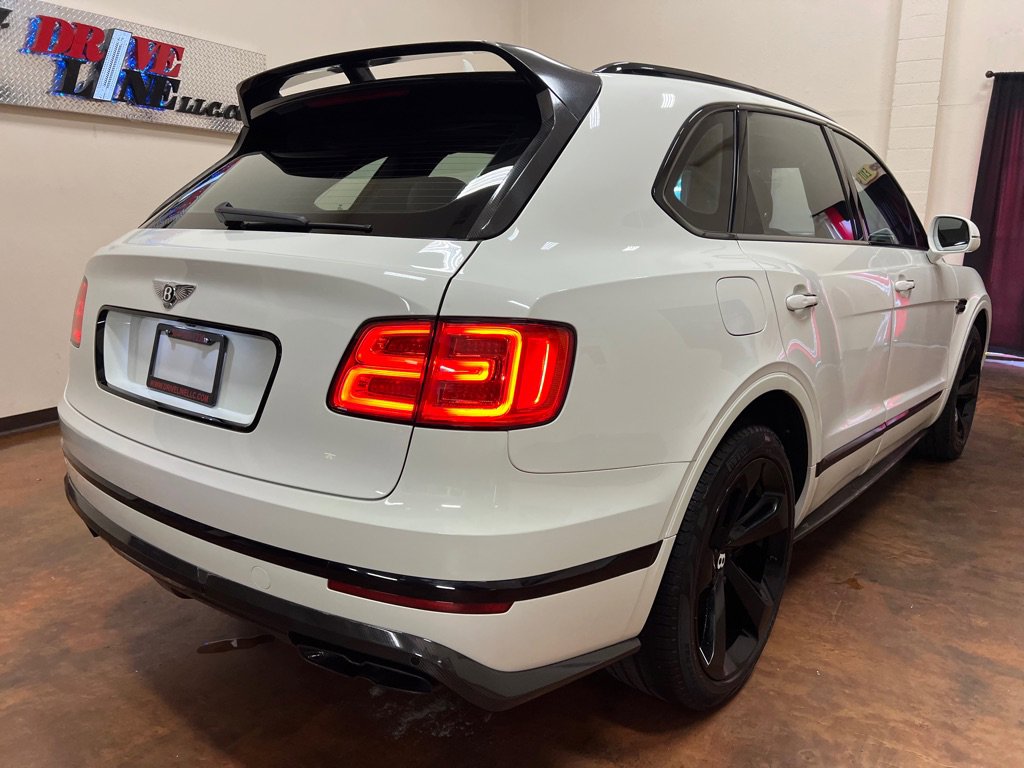 Used 2019 Bentley Bentayga image 13
