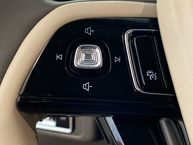 Certified 2023 Lincoln Corsair AWD w/ Equipment Group 101A image 18