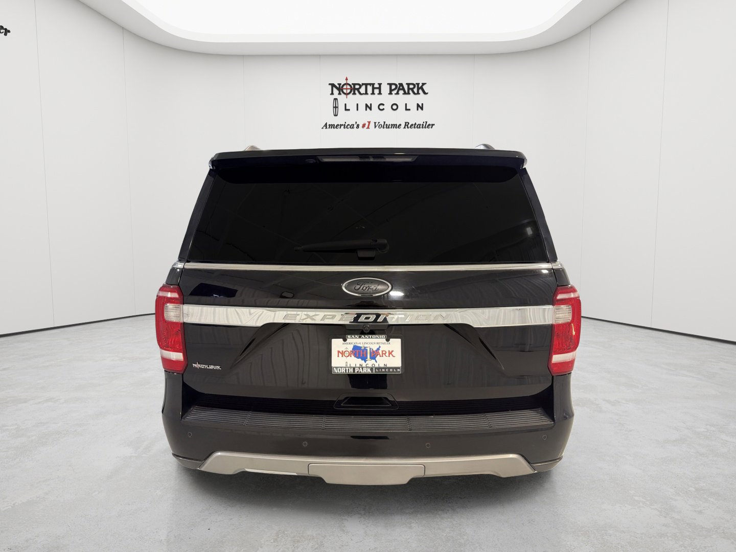 Used 2021 Ford Expedition XLT RWD image 26