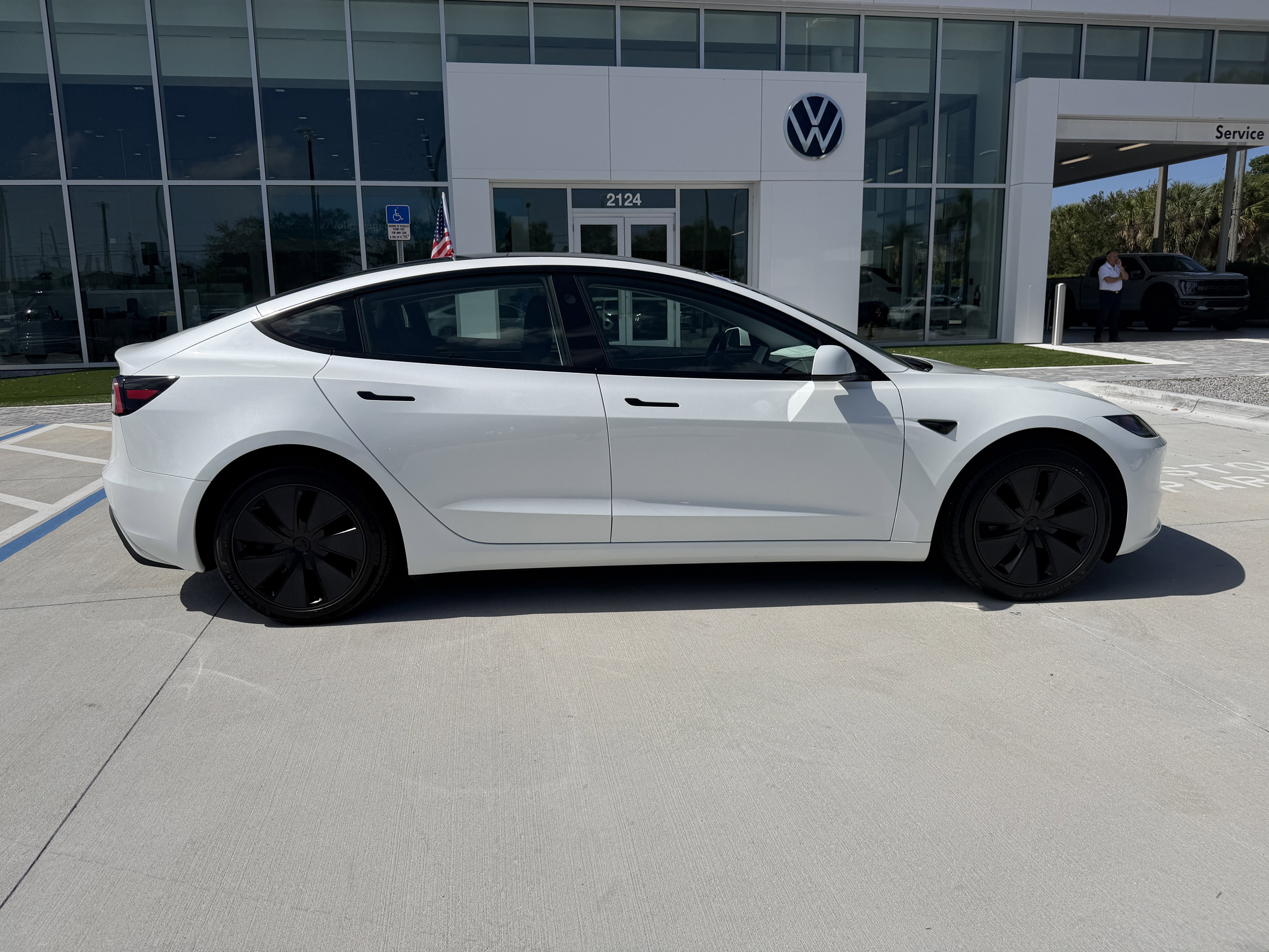 Used 2025 Tesla Model 3 Long Range RWD video 2