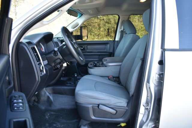 Used 2014 RAM 3500 Tradesman w/ Chrome Appearance Group image 13