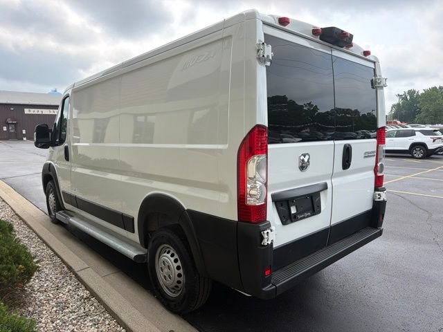 Used 2025 RAM ProMaster 2500 w/ U-Haul Equipment Group FWD image 29