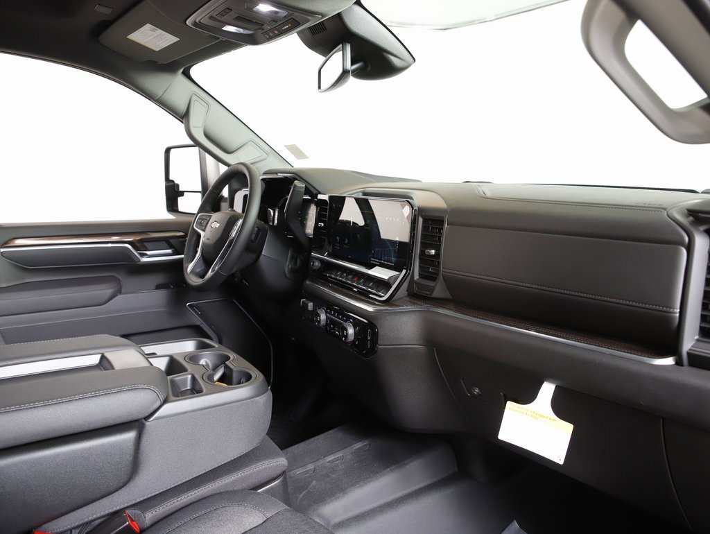 New 2026 Chevrolet Silverado 2500 LT image 10
